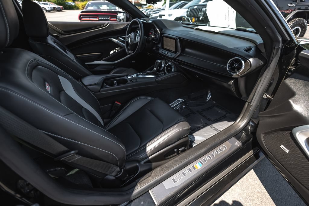 Used 2021 Chevrolet Camaro SS RWD image 21