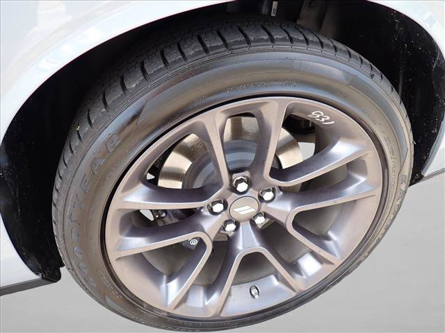 Used 2022 Dodge Challenger R/T Scat Pack RWD image 7
