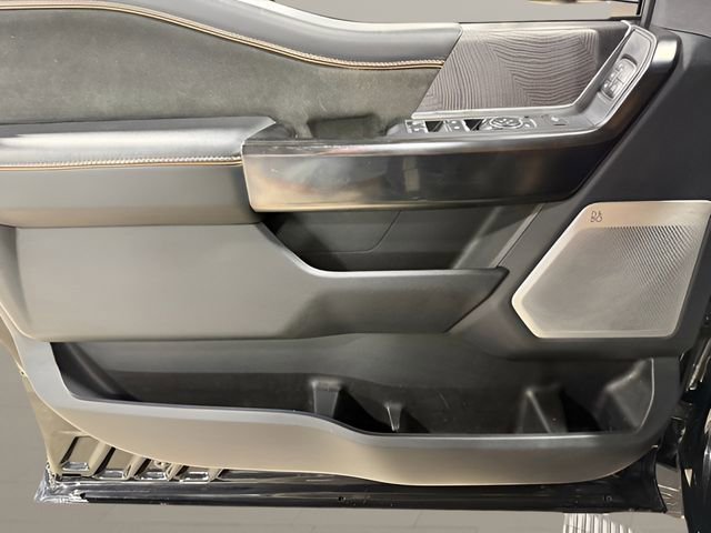Used 2023 Ford F250 Platinum AWD/4WD image 12