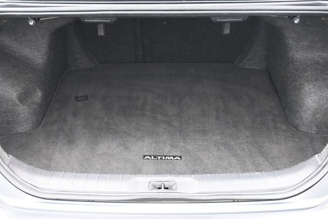 Used 2024 Nissan Altima 2.5 SV FWD image 28