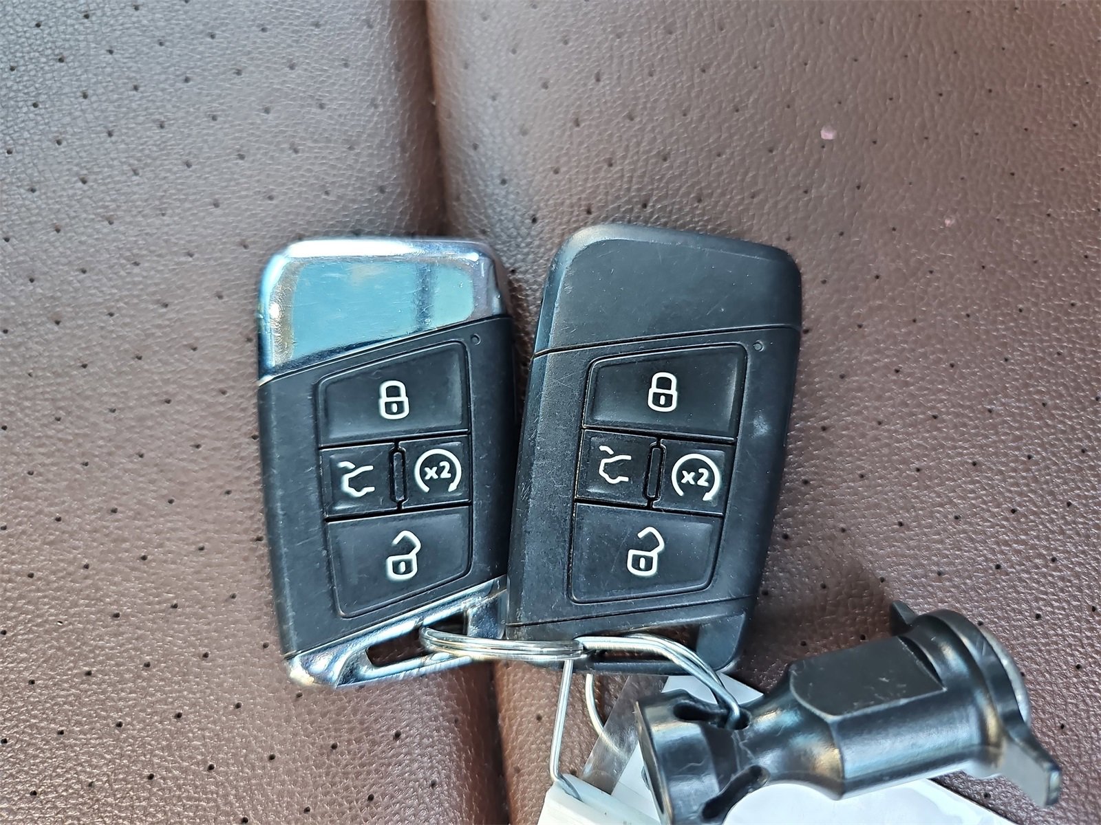 Used 2023 Volkswagen Atlas SE w/ Panoramic Sunroof Package image 39