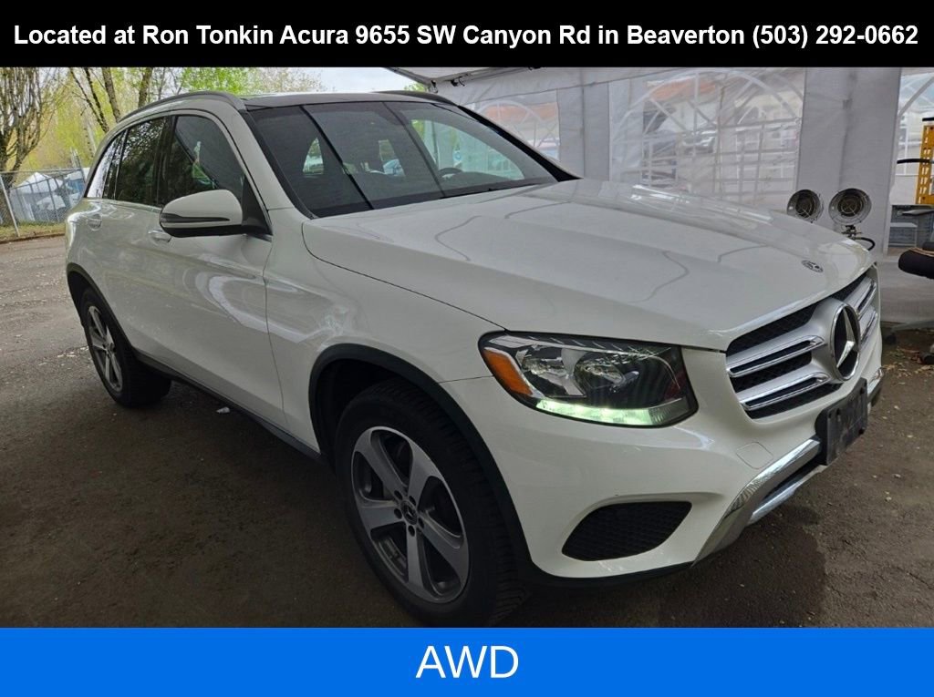 Used 2019 Mercedes-Benz GLC 300 4MATIC image 1