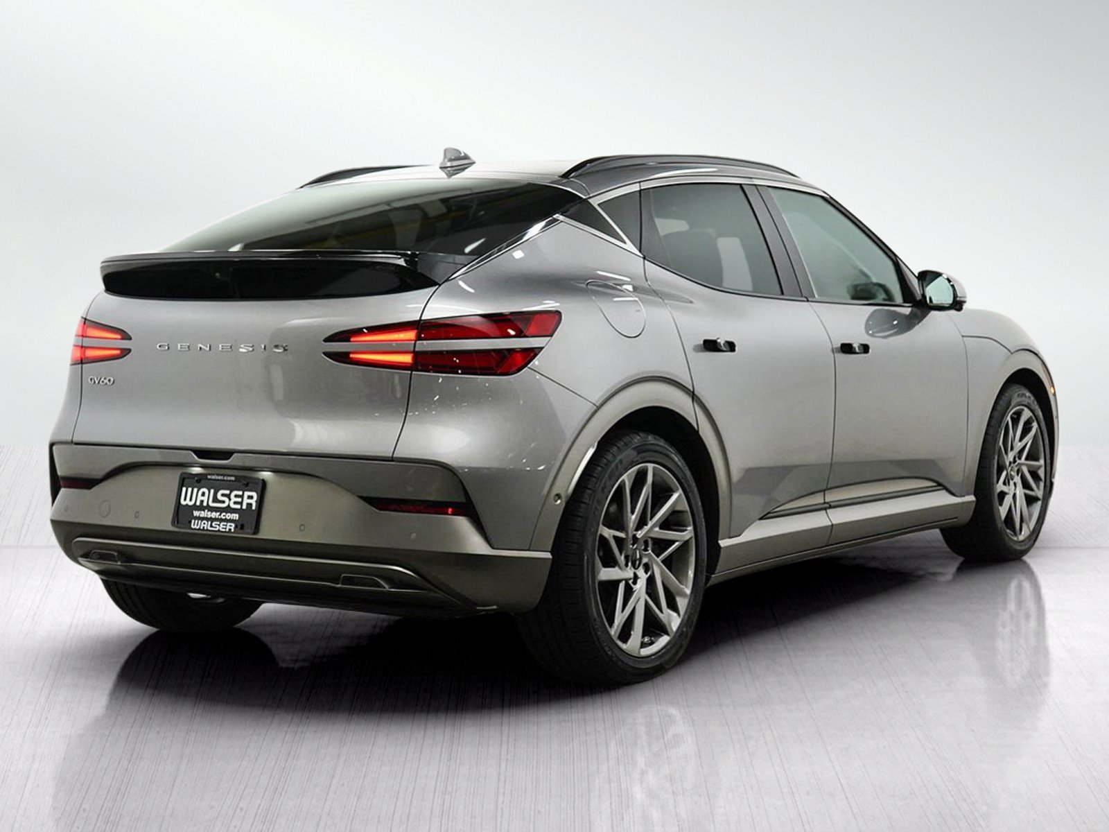 Used 2023 Genesis GV60 Advanced AWD/4WD image 5