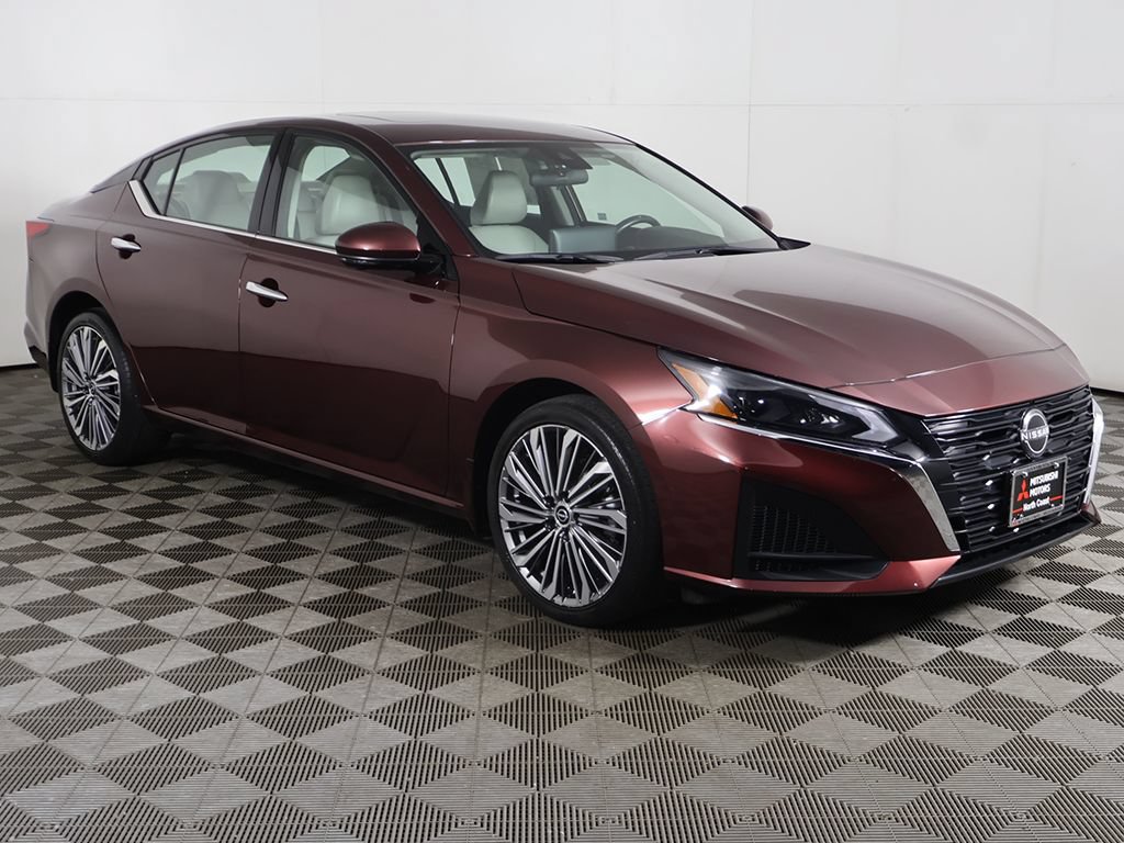Used 2023 Nissan Altima 2.5 SL AWD/4WD image 54