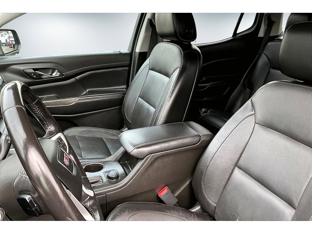 Used 2019 GMC Acadia SLT image 18