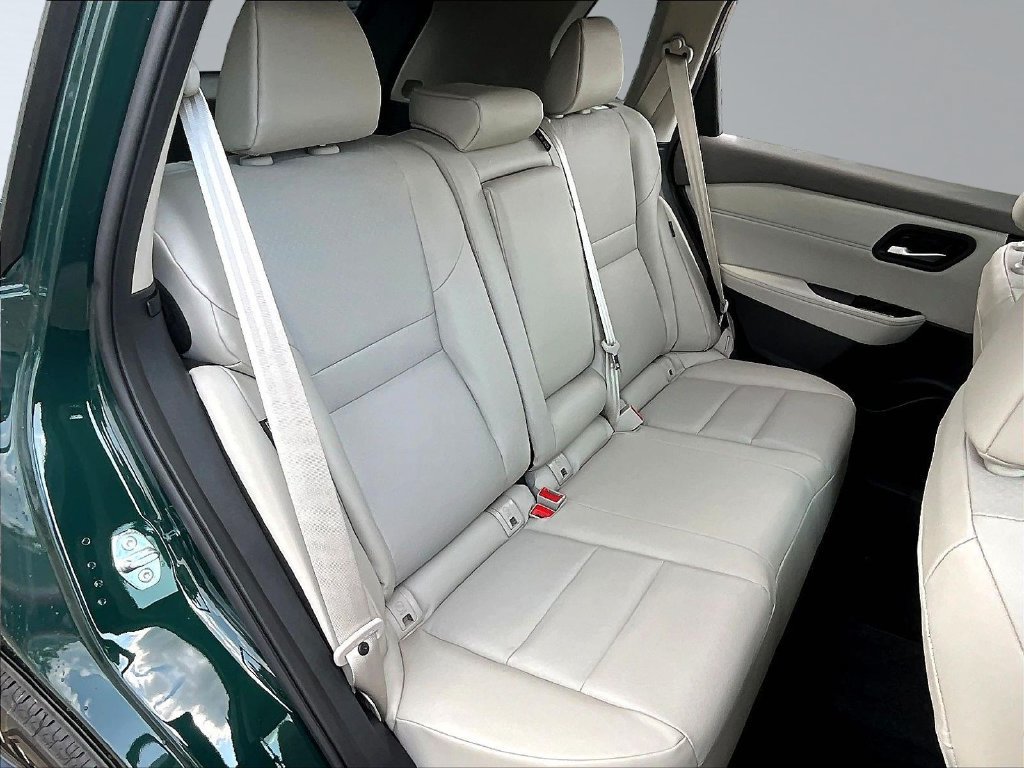 New 2026 Nissan Rogue Dark Armor AWD/4WD image 10