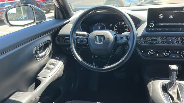 Used 2025 Honda HR-V Sport image 23