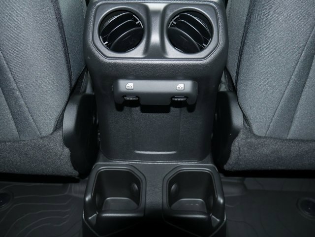 Used 2024 Jeep Wrangler Sport S image 25