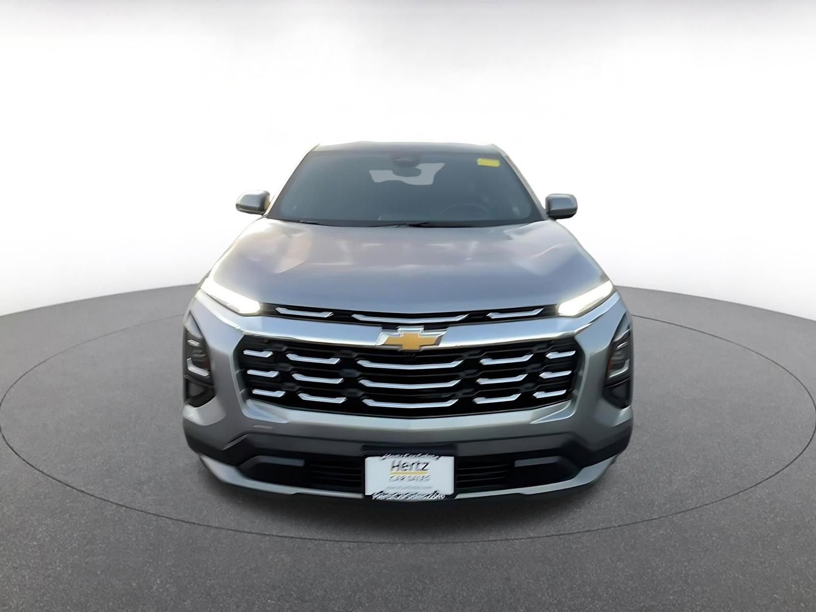 Used 2025 Chevrolet Equinox LT image 4