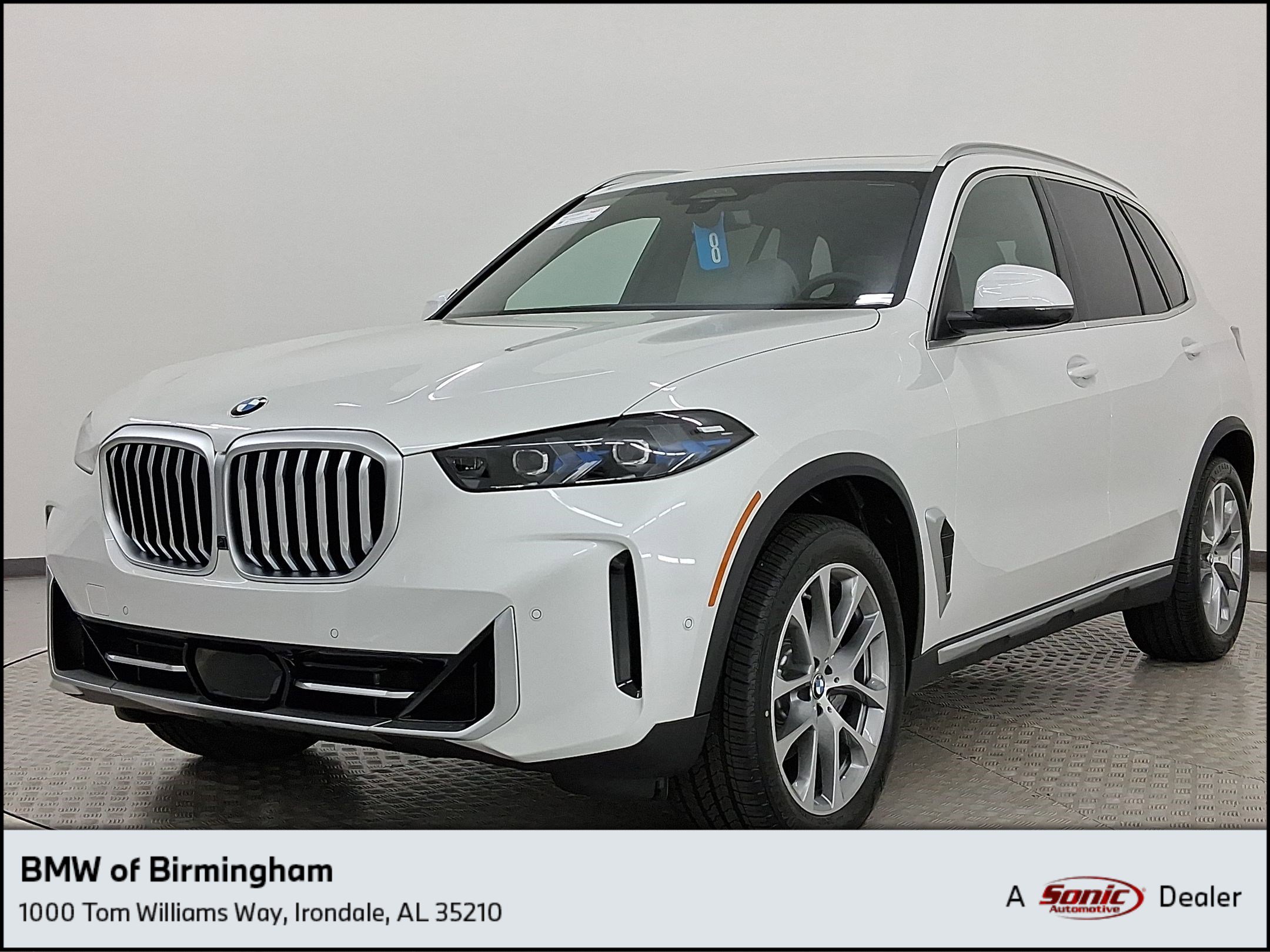 New 2026 BMW X5 sDrive40i w/ Premium Package