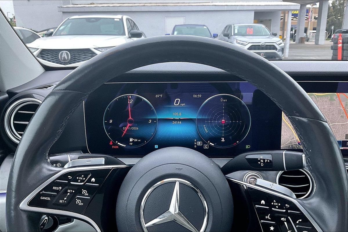 Used 2022 Mercedes-Benz E 350 Sedan w/ AMG Line Exterior image 17