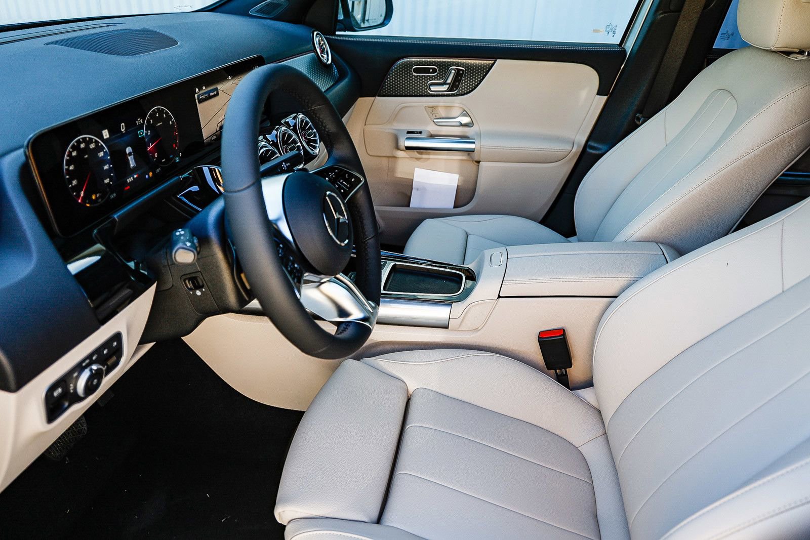 New 2026 Mercedes-Benz GLA 250 4MATIC image 19