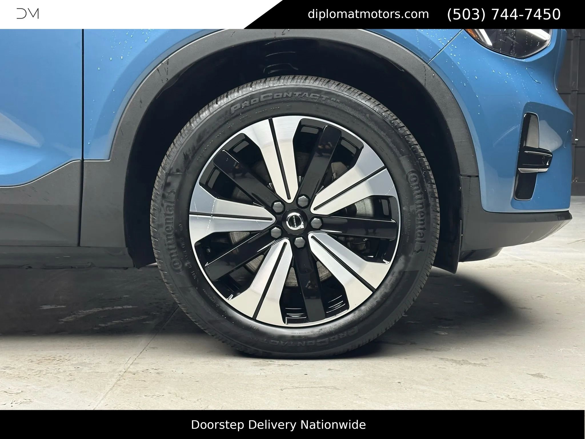 Used 2023 Volvo XC40 Recharge Core image 39