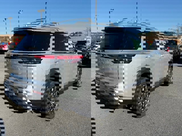 New 2025 Nissan Pathfinder SL w/ SL Premium Package image 5