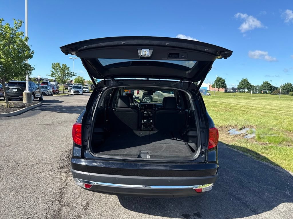Used 2017 Honda Pilot Elite image 14
