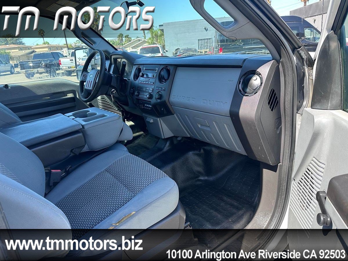 Used 2014 Ford F250 XL w/ XL Appearance Package AWD/4WD image 12