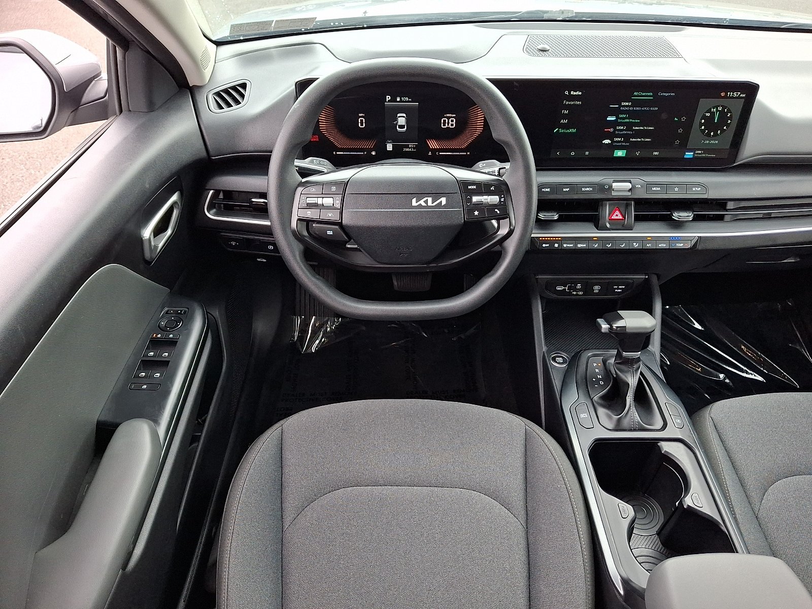 Used 2025 Kia K4 FWD image 11