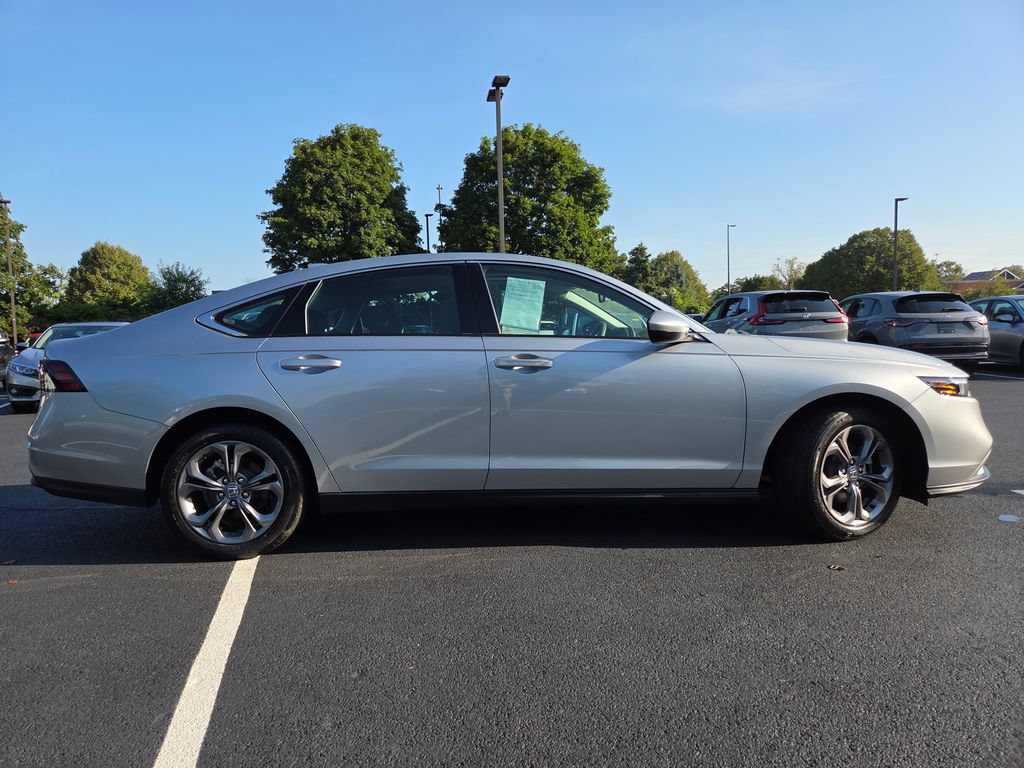 Certified 2023 Honda Accord EX image 23