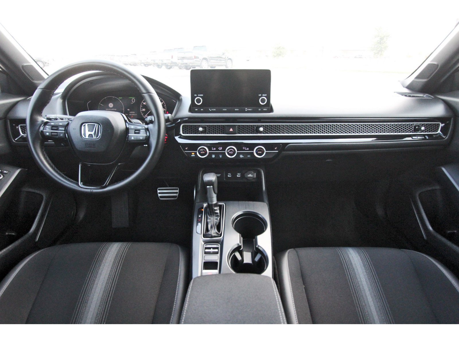 Used 2025 Honda Civic Sport image 10