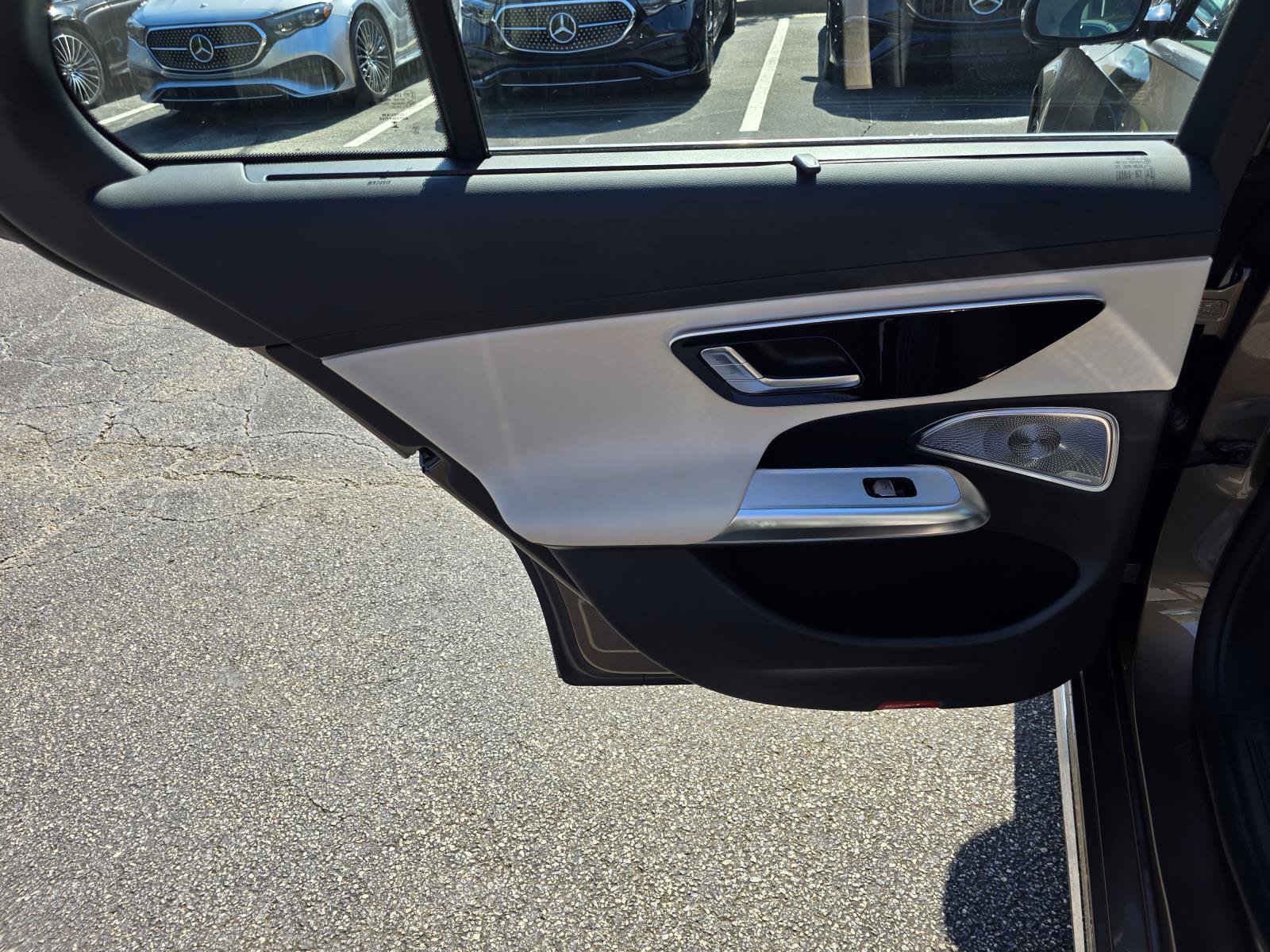 New 2027 Mercedes-Benz E 450 4MATIC Sedan image 35