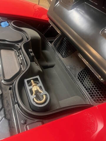 Used 2005 Ford GT RWD image 10