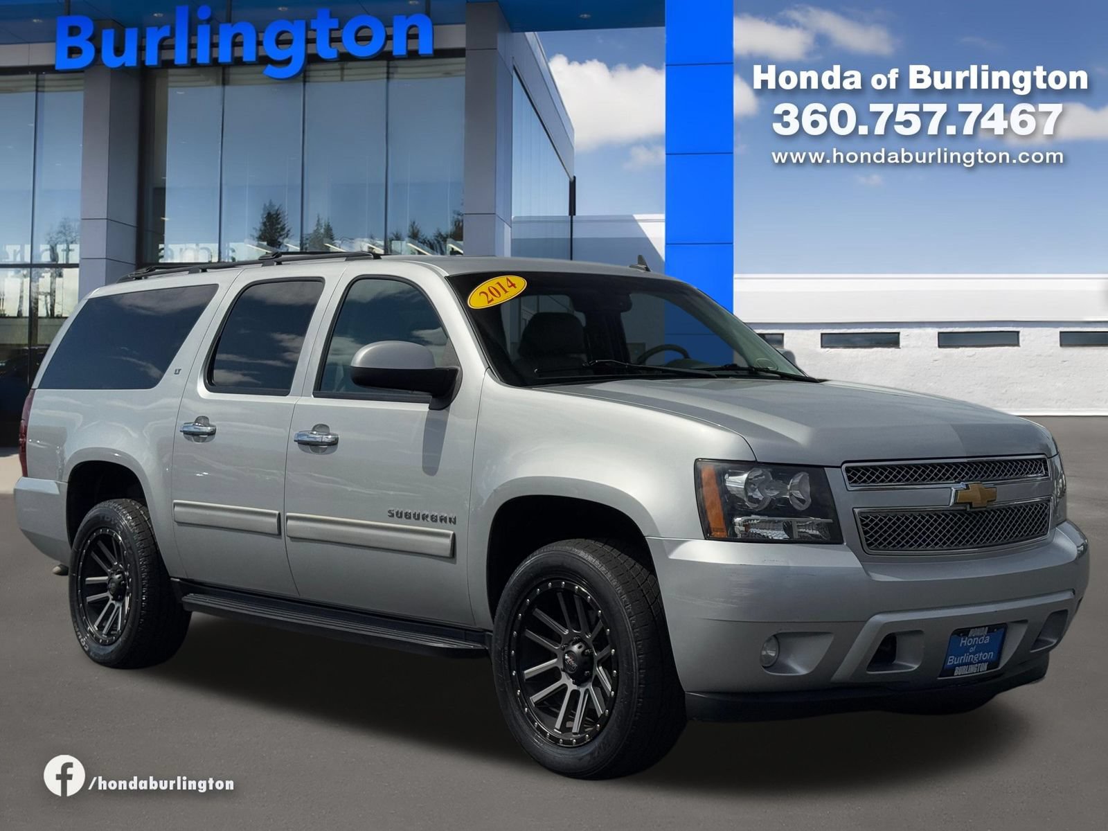 Used 2014 Chevrolet Suburban LT AWD/4WD image 8
