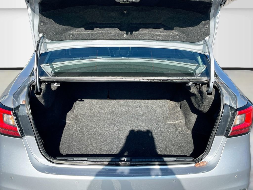 Used 2024 Subaru Legacy Touring XT image 29