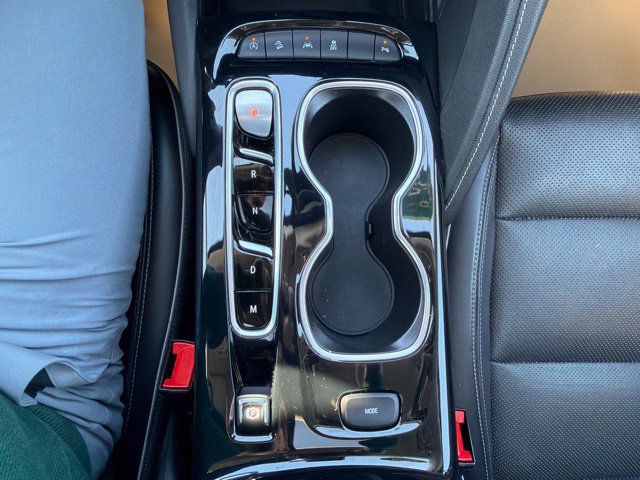Certified 2021 Buick Envision Essence w/ Sport Touring Package AWD/4WD image 25