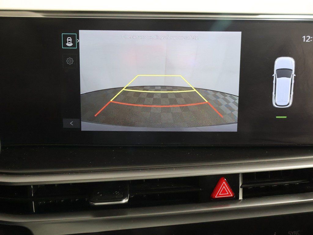 Used 2024 Kia Sorento S image 42