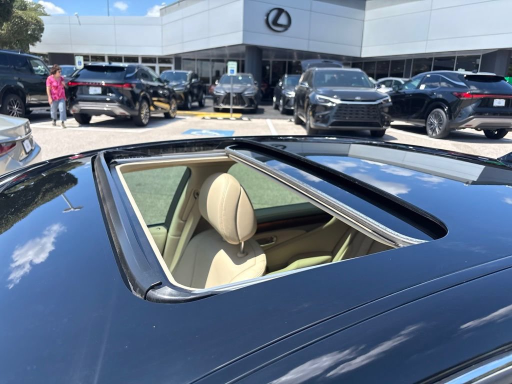 Used 2014 Lexus LS 460 w/ Comfort Package RWD image 10