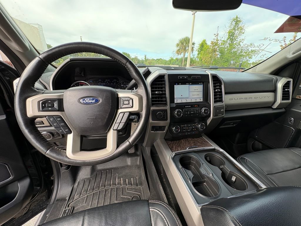 Used 2019 Ford F250 Lariat w/ Lariat Value Package image 8