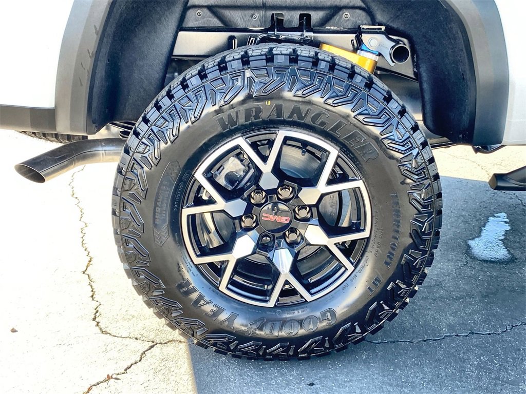 New 2026 GMC Canyon AT4X image 45