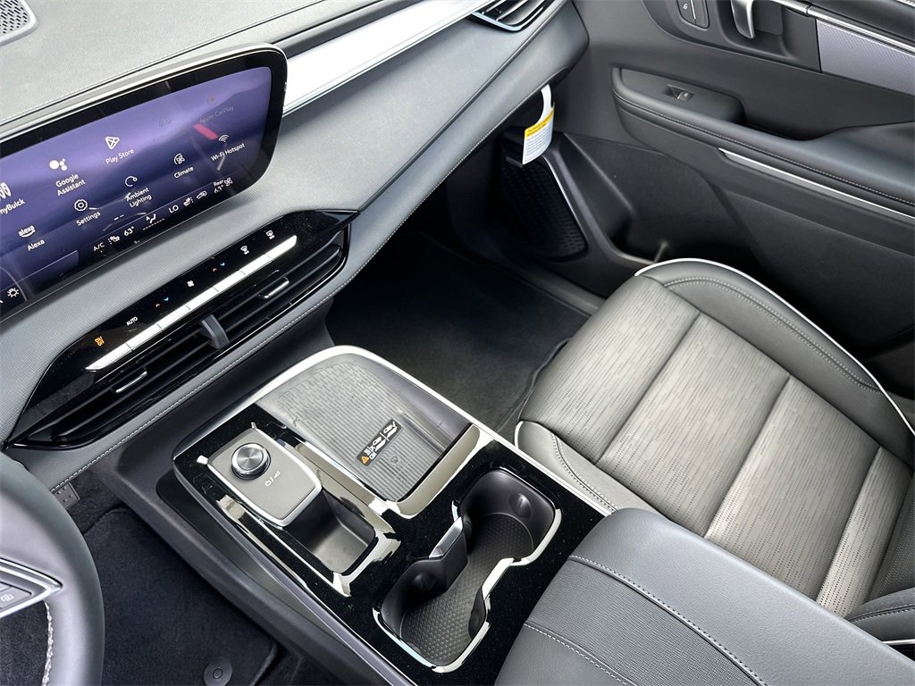 New 2025 Buick Enclave Sport Touring w/ Power Package image 28