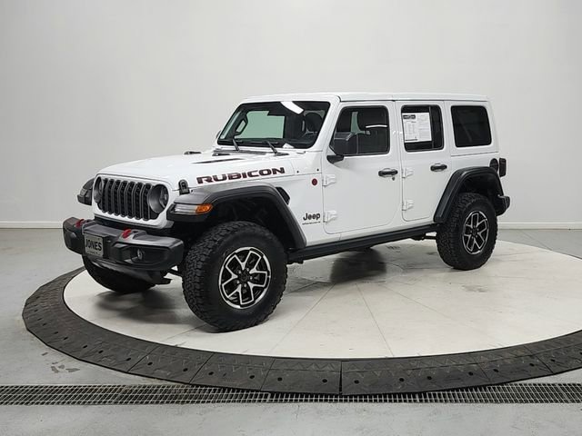 Used 2025 Jeep Wrangler Unlimited Rubicon AWD/4WD image 3