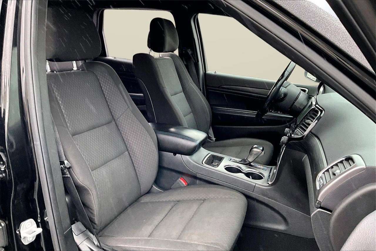 Certified 2020 Jeep Grand Cherokee Laredo image 23