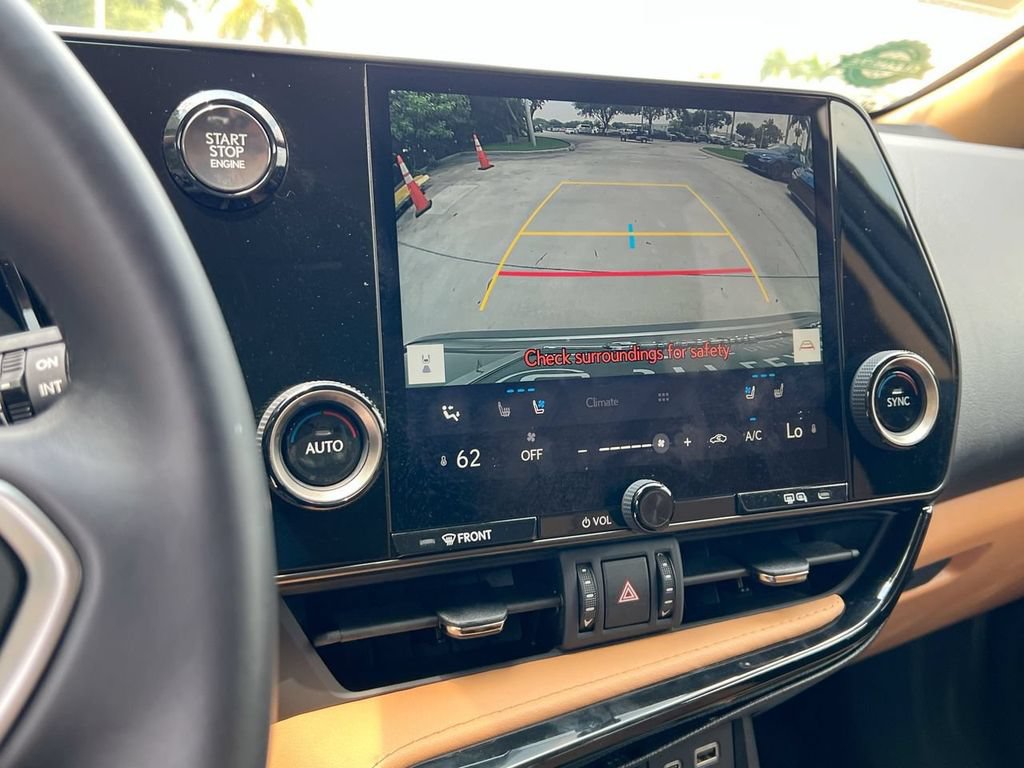 Certified 2025 Lexus NX 250 FWD w/ Accessory Package (Z1) image 16