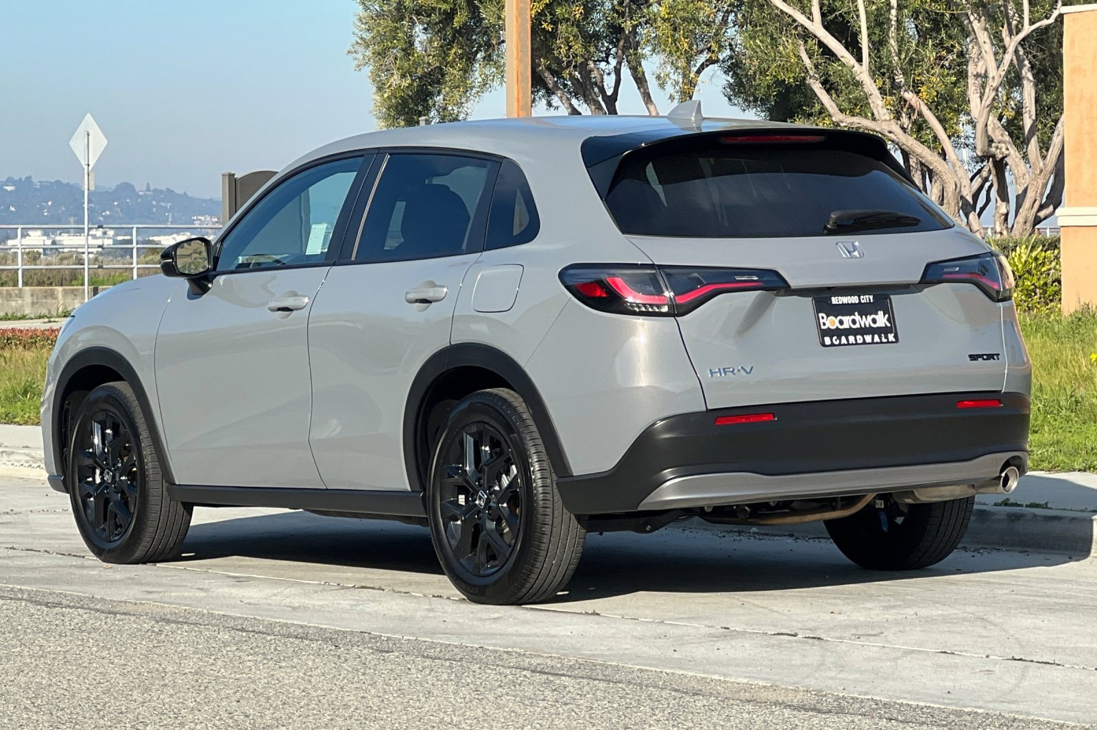 Used 2025 Honda HR-V Sport image 6