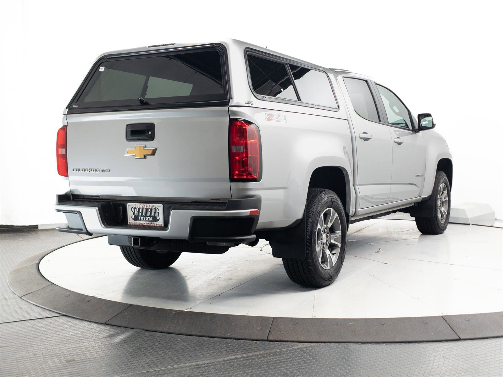 Used 2018 Chevrolet Colorado Z71 AWD/4WD image 11