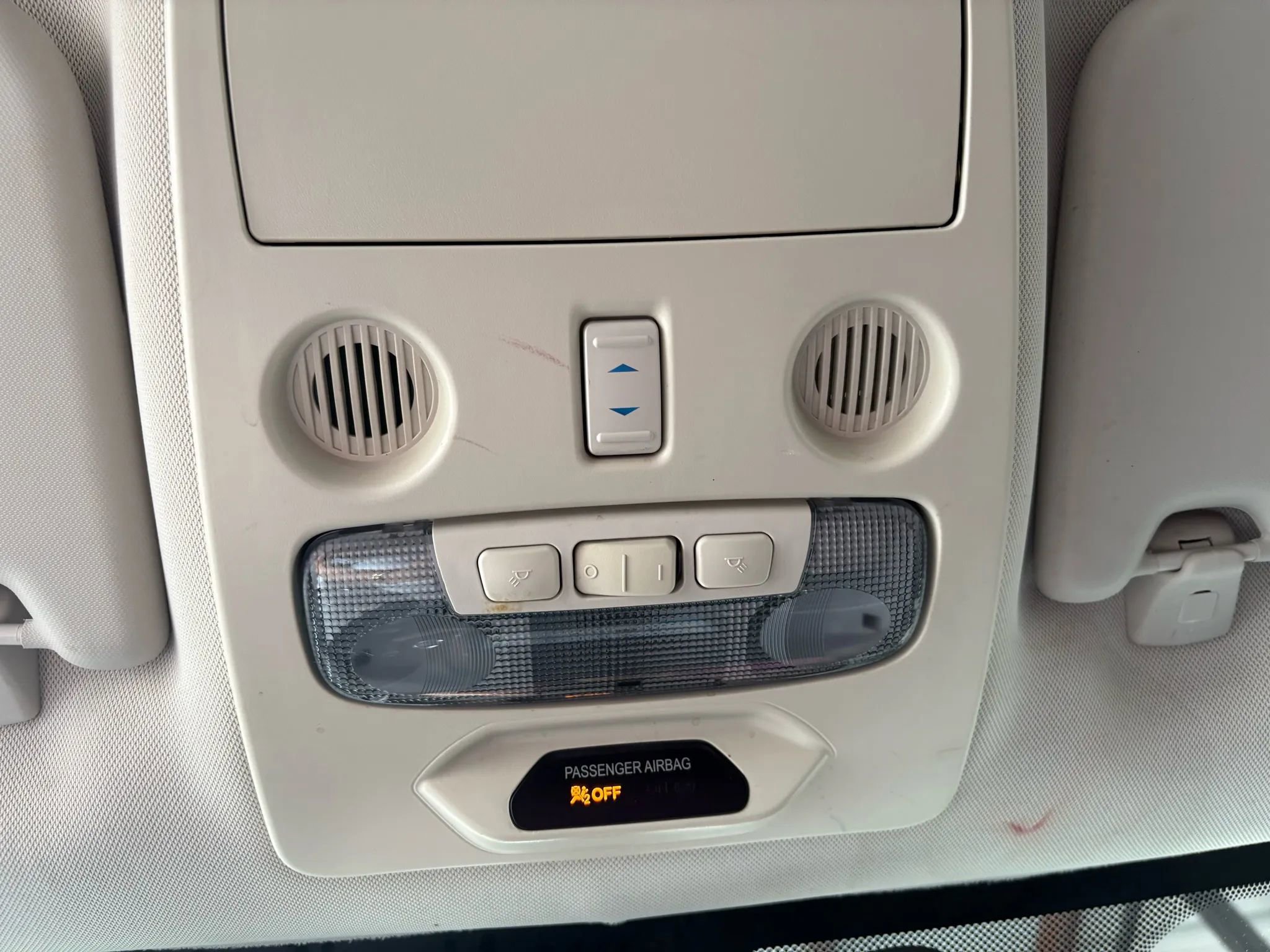 Used 2018 Ford EcoSport SE w/ SE Convenience Package image 69