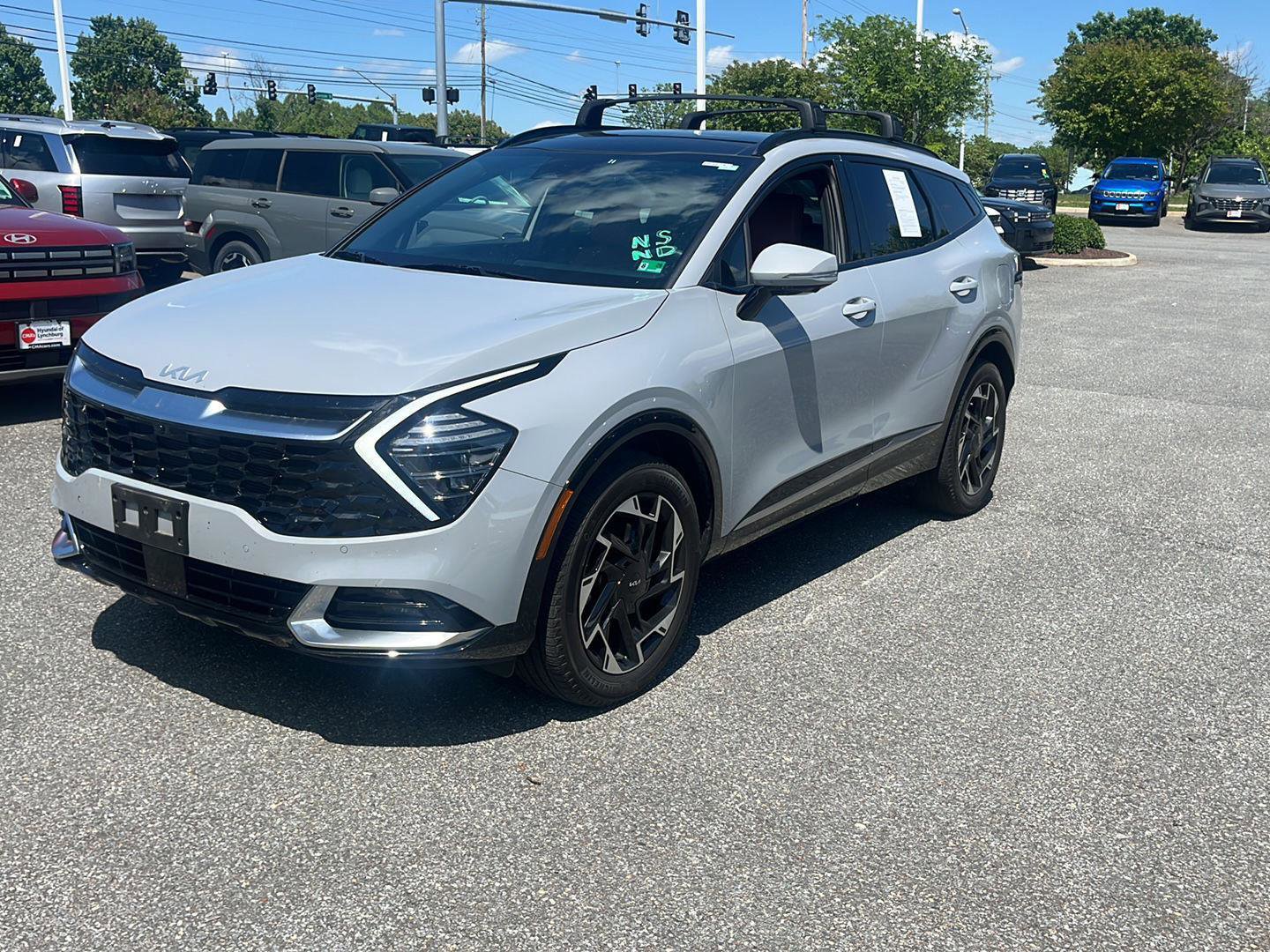 Used 2025 Kia Sportage SX AWD/4WD image 5