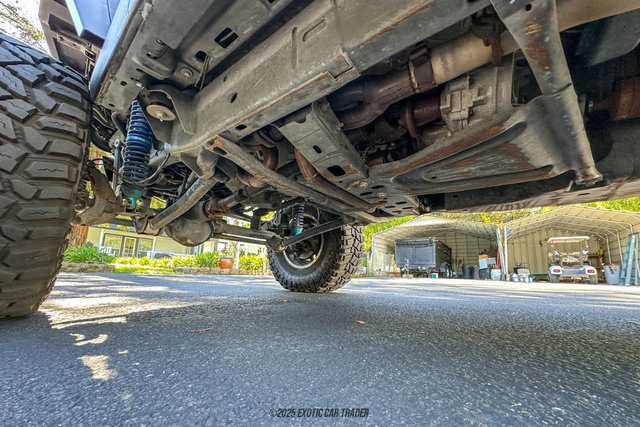 Used 2016 Jeep Wrangler Unlimited Rubicon w/ Connectivity Group image 82