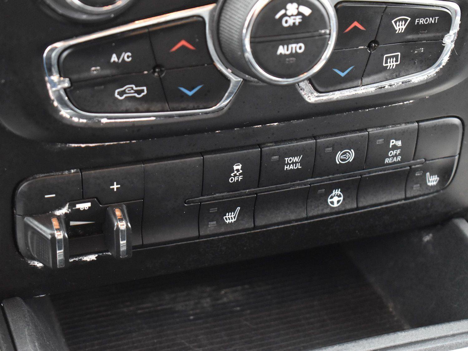 Used 2017 RAM 2500 Big Horn AWD/4WD image 25