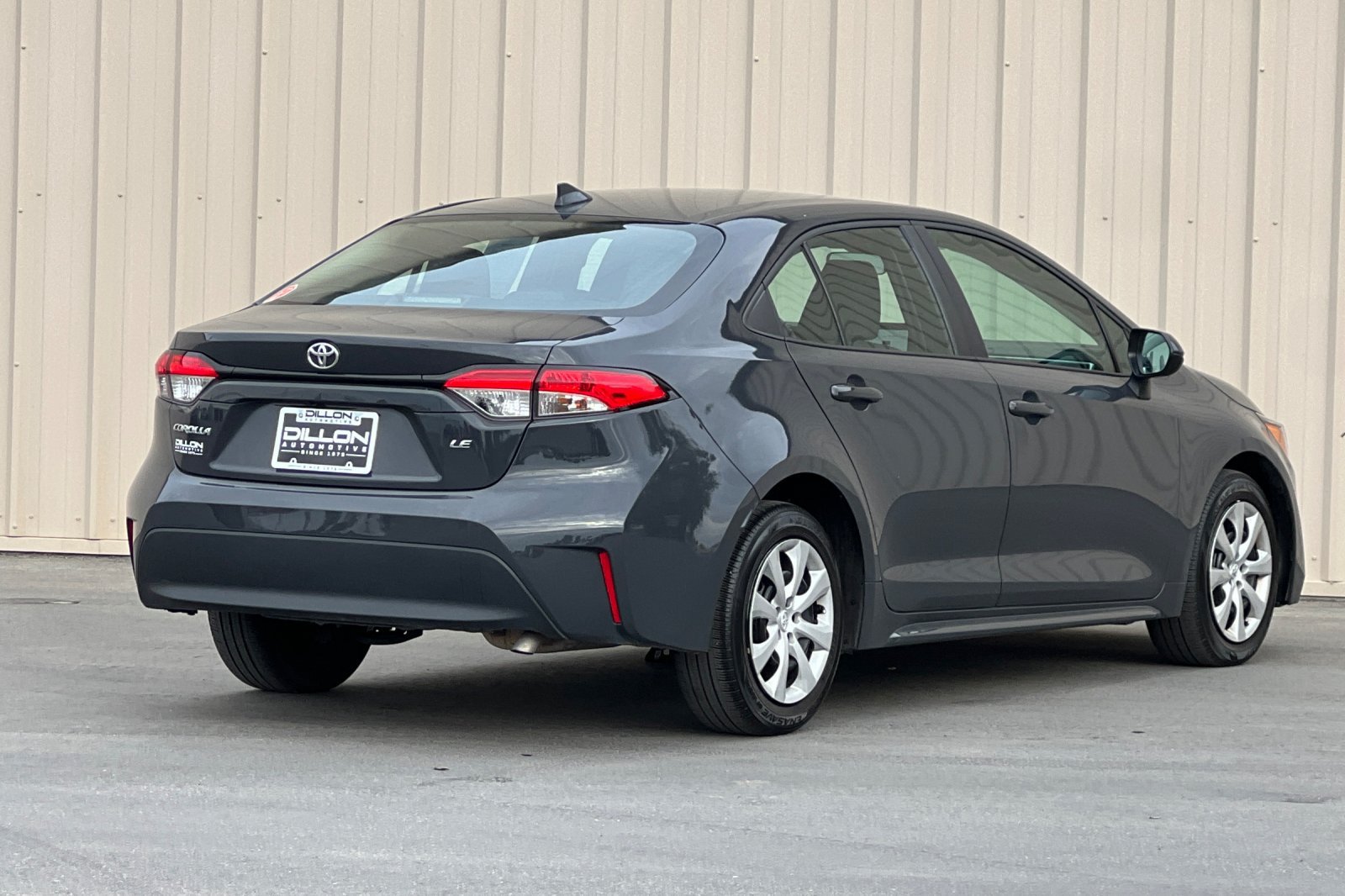 Used 2025 Toyota Corolla LE FWD image 7