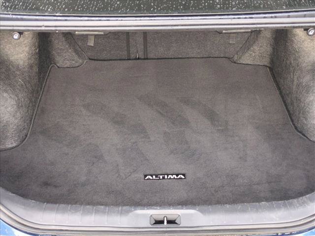 Used 2023 Nissan Altima 2.5 SR FWD image 6