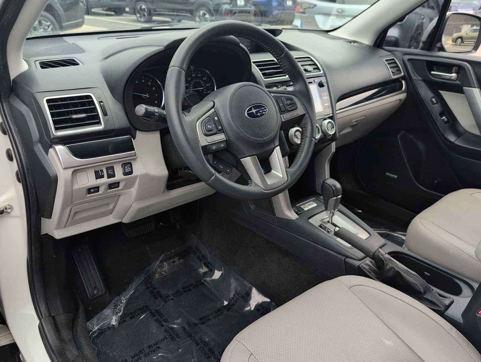 Used 2017 Subaru Forester 2.5i Limited w/ Popular Package #2 AWD/4WD image 10