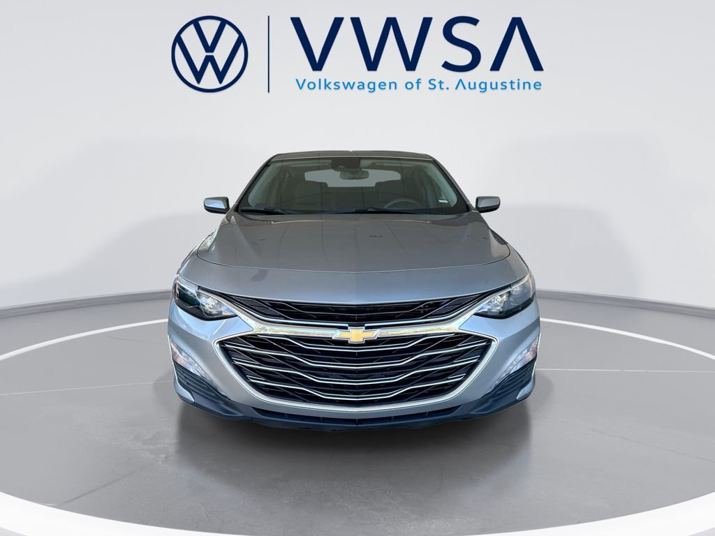 Used 2024 Chevrolet Malibu LT FWD image 2