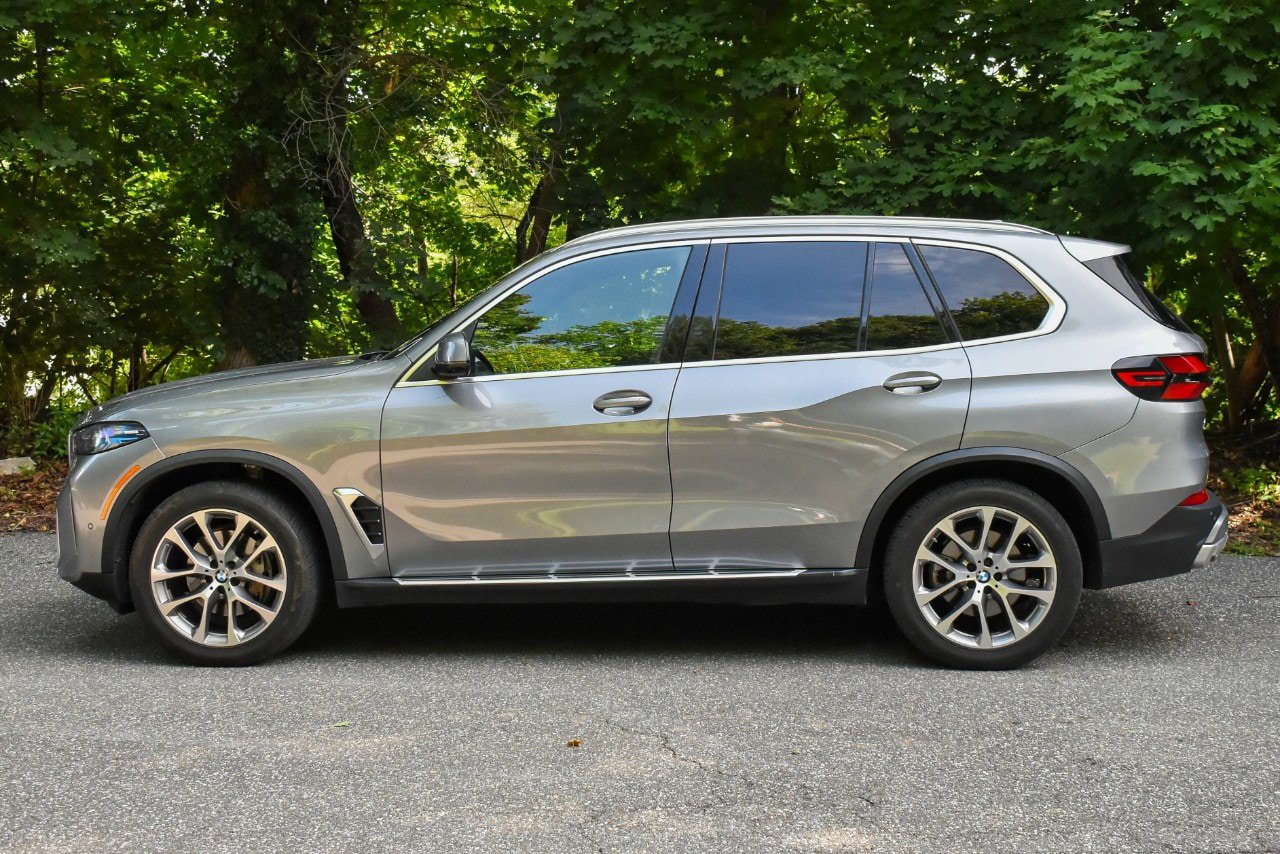 Used 2024 BMW X5 sDrive40i RWD image 4
