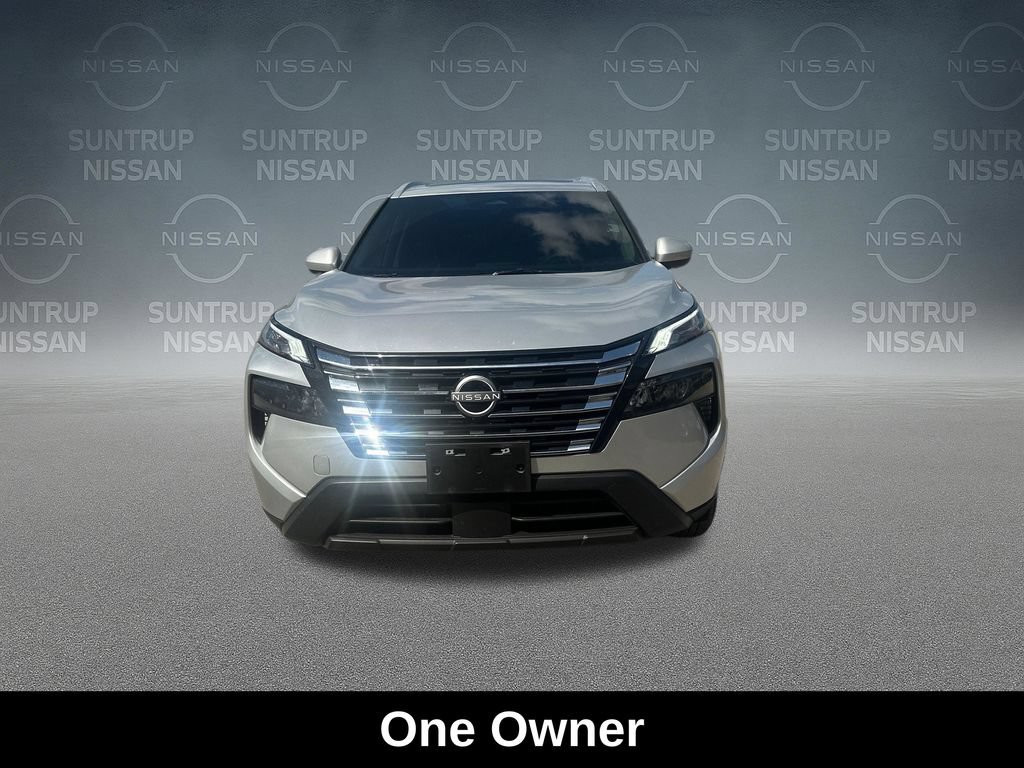 Used 2025 Nissan Rogue SV w/ SV Premium Package AWD/4WD image 10