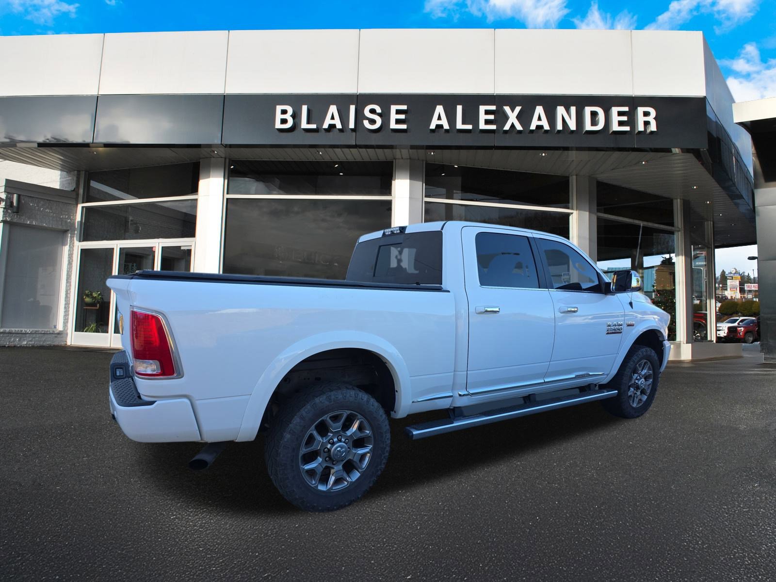 Used 2018 RAM 2500 Limited image 4