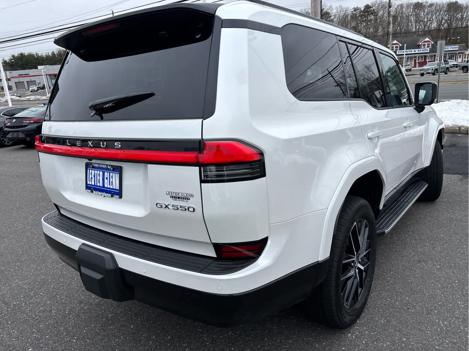 Used 2025 Lexus GX 550 w/ Accessory Package (Z1) image 40